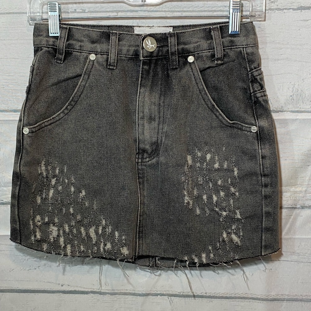 SK27 One Teaspoon Cadillac Gray Distressed Denim Skirt Size 24